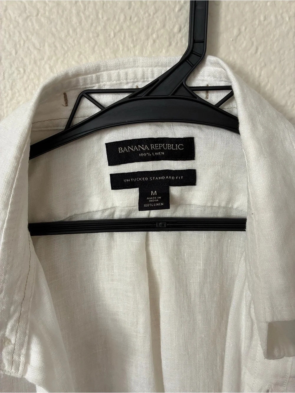 Banana Republic Men's White Linen Button-Down Shirt, size Medium